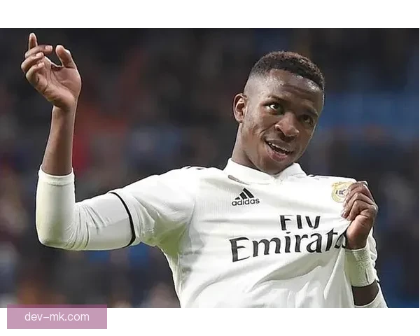 皇马发布维尼修斯个人传记纪录片展现传奇成长历程