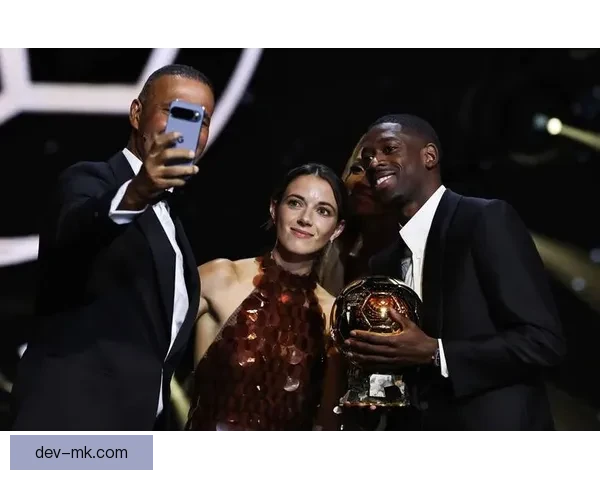 金球荣耀与球员退役背后的足坛百态解析